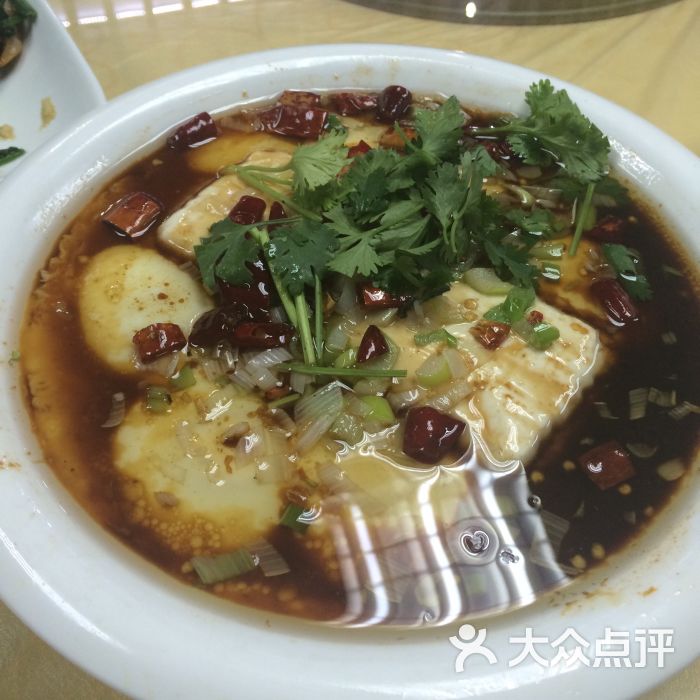 莱州湾海鲜饺子_饺子的包法_东方饺子王图片(4)